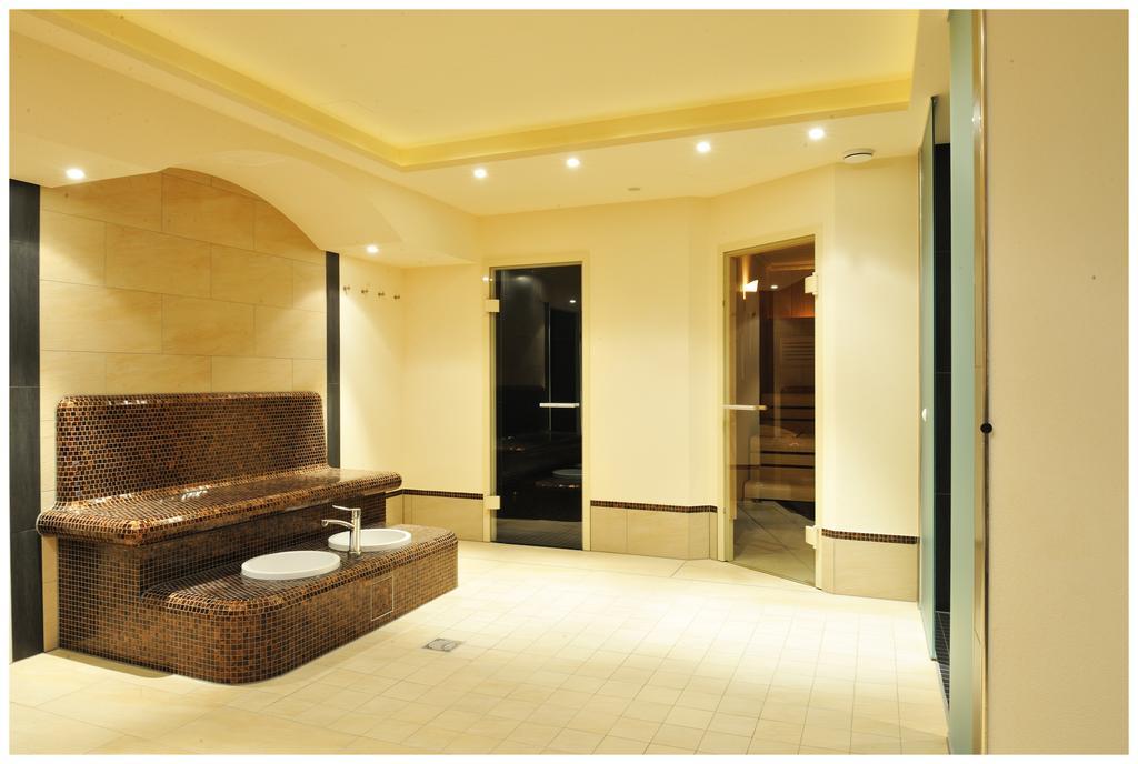 Dappers Wellness Hotel บาดคิสซินเงิน ภายนอก รูปภาพ